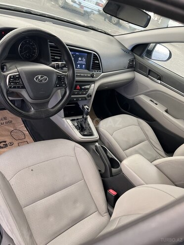 Hyundai Elantra 2016, 196,150 km - 2.0 л - Bakı