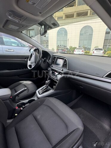 Hyundai Elantra 2016, 96,561 km - 2.0 l - Bakı