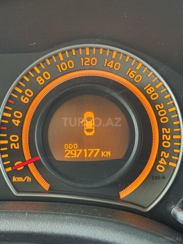 Toyota Corolla 2008, 297,177 km - 1.4 l - Masallı