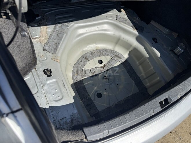 Toyota Corolla 2008, 297,177 km - 1.4 l - Masallı
