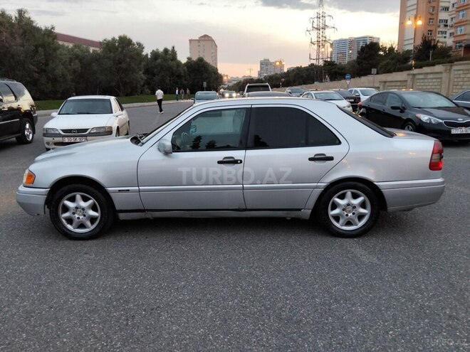 Mercedes C 180 1997, 411,000 km - 1.8 л - Bakı