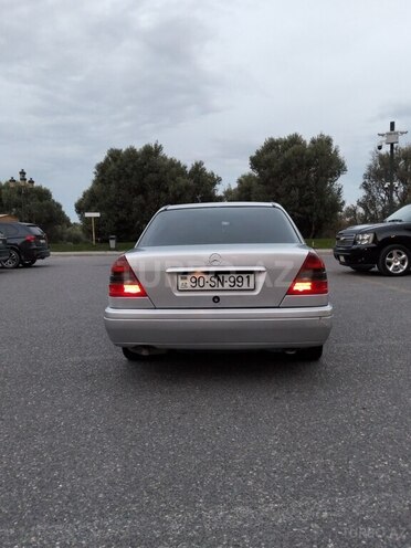 Mercedes C 180 1997, 411,000 km - 1.8 л - Bakı
