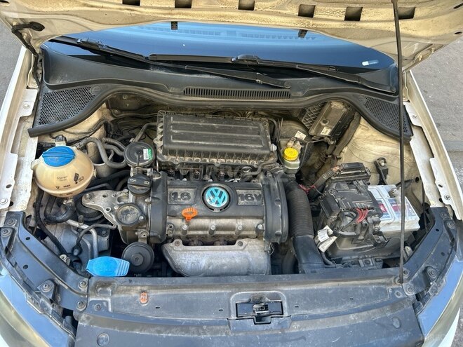 Volkswagen Polo 2012, 230,000 km - 1.6 л - Bakı