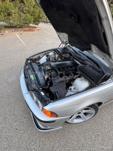 BMW 525 2000, 269,000 km - 2.5 л - Bakı