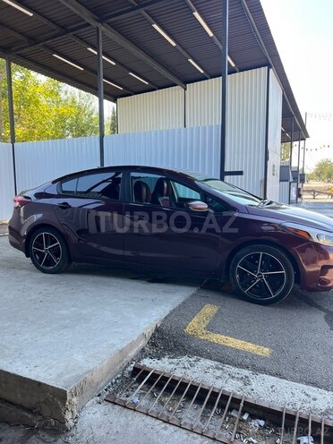 Kia Forte 2017, 185,000 km - 2.0 l - Bakı