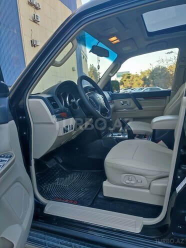 Mitsubishi Pajero 2008, 252,300 km - 3.0 л - Bakı