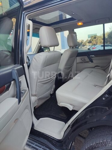 Mitsubishi Pajero 2008, 252,300 km - 3.0 л - Bakı