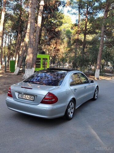 Mercedes E 270 2002, 236,945 km - 2.7 l - Bakı