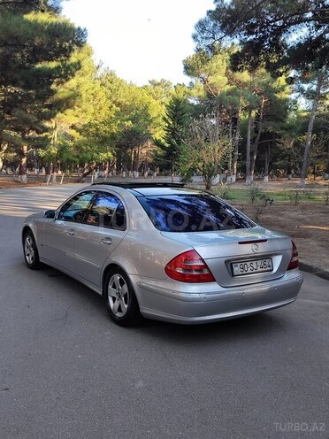 Mercedes E 270 2002, 236,945 km - 2.7 l - Bakı