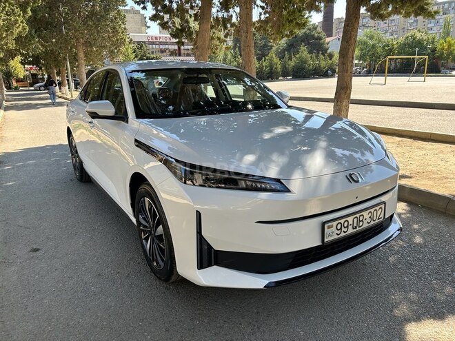 Changan Qiyuan A05 2025, 0 km - 1.5 л - Bakı