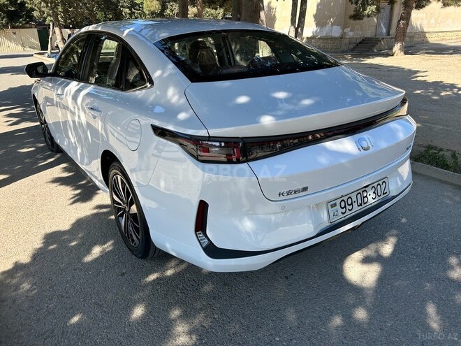 Changan Qiyuan A05 2025, 0 km - 1.5 л - Bakı