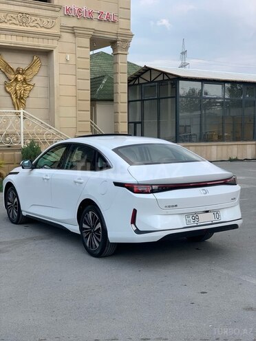 Changan Qiyuan A05 2025, 0 km - 1.5 l - Xırdalan