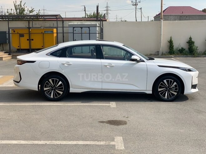 Changan Qiyuan A05 2025, 0 km - 1.5 l - Xırdalan