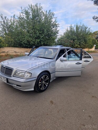 Mercedes C 230 1999, 265,000 km - 2.3 л - Beyləqan