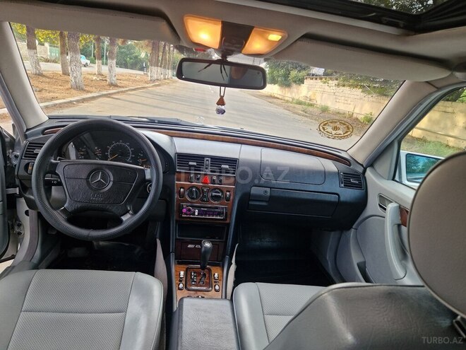Mercedes C 230 1999, 265,000 km - 2.3 л - Beyləqan