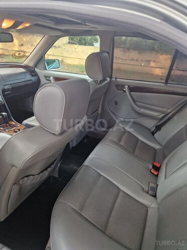 Mercedes C 230 1999, 265,000 km - 2.3 л - Beyləqan