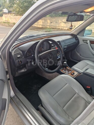Mercedes C 230 1999, 265,000 km - 2.3 л - Beyləqan