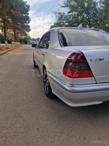Mercedes C 230 1999, 265,000 km - 2.3 л - Beyləqan