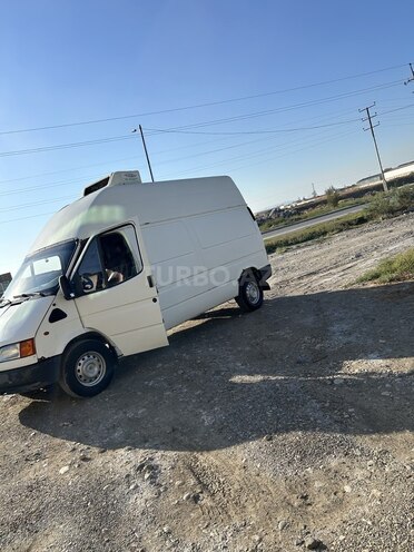 Ford Transit 2000, 124,537 km - 2.5 л - Yevlax