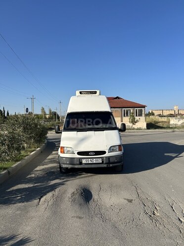 Ford Transit 2000, 124,537 km - 2.5 л - Yevlax