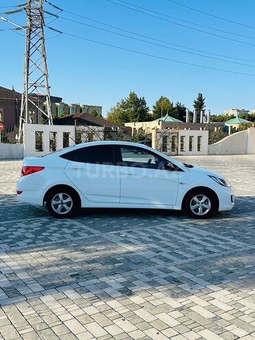 Hyundai Accent 2013, 159,800 km - 1.6 l - Cəlilabad