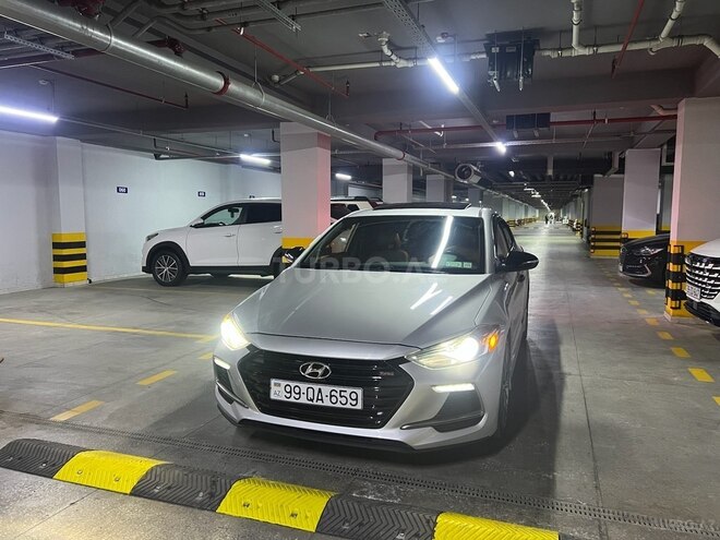 Hyundai Elantra 2017, 135,724 km - 1.6 l - Bakı