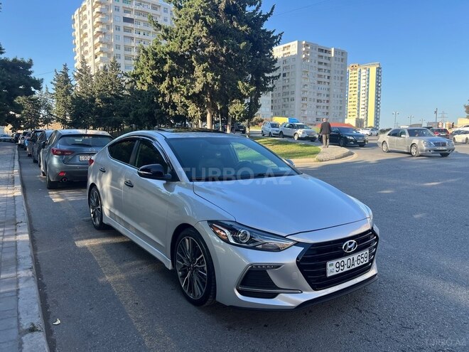 Hyundai Elantra 2017, 135,724 km - 1.6 l - Bakı