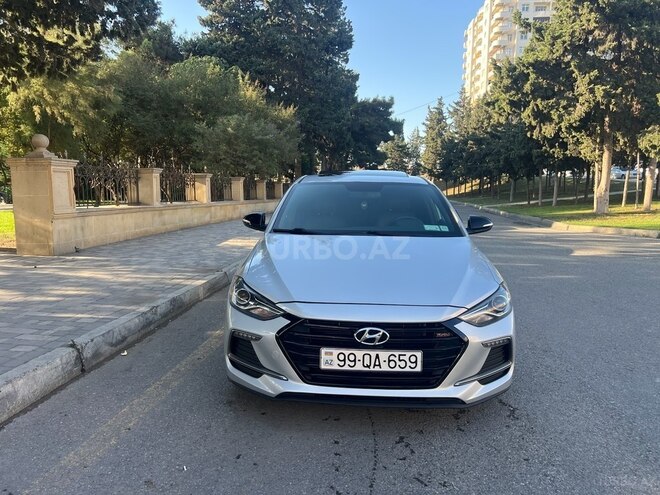 Hyundai Elantra 2017, 135,724 km - 1.6 l - Bakı
