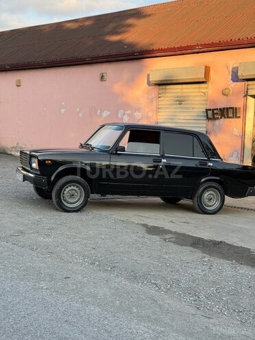 LADA (VAZ) 2107 2009, 72,000 km - 1.6 l - İsmayıllı