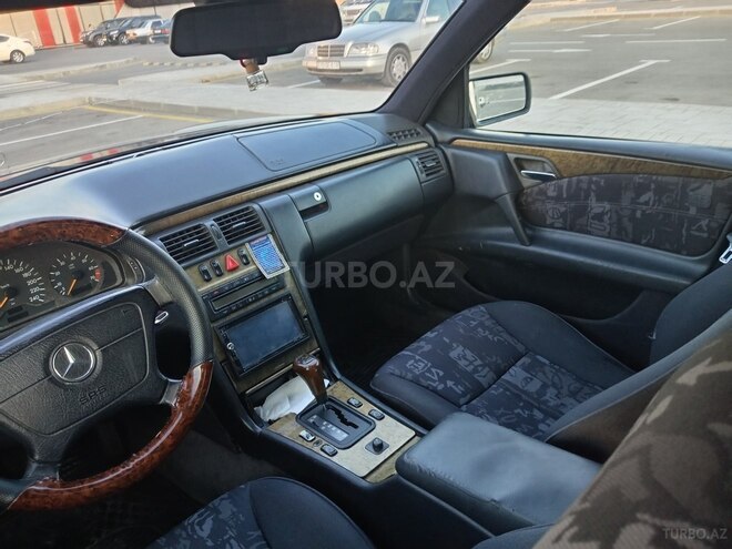 Mercedes E 230 1996, 458,722 km - 2.3 l - Bakı