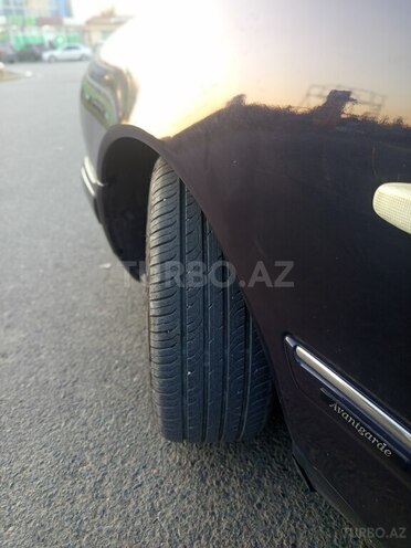 Mercedes E 200 1996, 330,000 km - 2.0 л - Şirvan