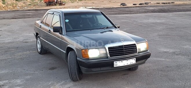Mercedes 190 1990, 245,000 km - 2.0 l - Bakı