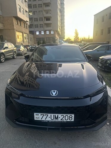 Changan  2024, 24,000 km - 1.5 l - Bakı