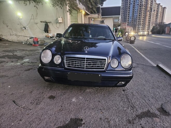 Mercedes E 230 1997, 219,268 km - 2.3 l - Bakı