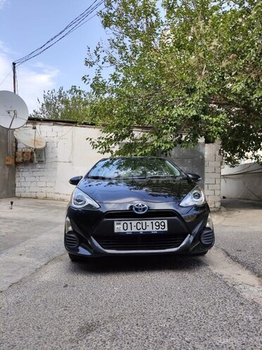 Toyota Prius C 2016, 259,104 km - 1.5 l - Bakı