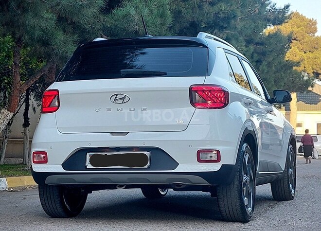 Hyundai Venue 2024, 38,000 km - 1.6 l - Bakı