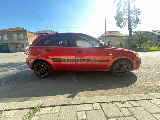 Kia Rio 2007, 210,000 km - 1.4 l - Quba