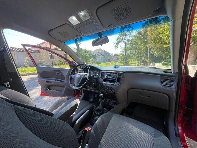 Kia Rio 2007, 210,000 km - 1.4 l - Quba