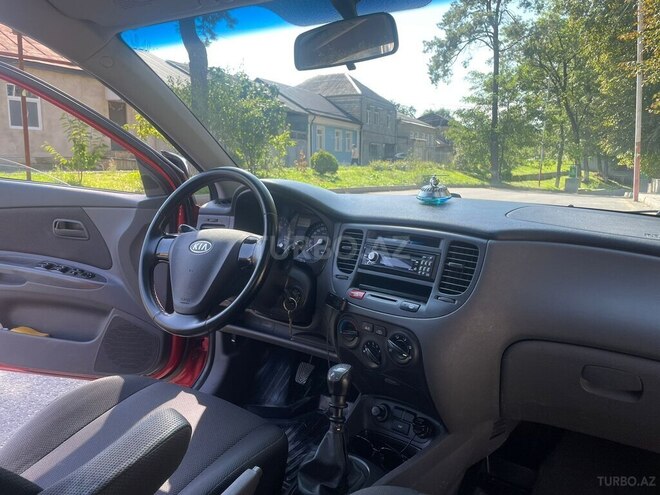 Kia Rio 2007, 210,000 km - 1.4 l - Quba