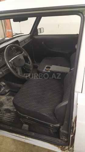 LADA (VAZ) 2107 2008, 99,999 km - 1.6 l - Salyan