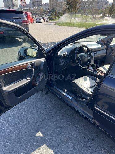 Mercedes C 240 2000, 276,500 km - 2.6 l - Bakı