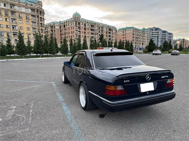 Mercedes E 230 1991, 395,899 km - 2.3 l - Bakı