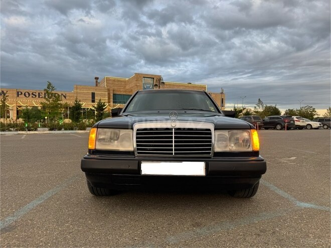 Mercedes E 230 1991, 395,899 km - 2.3 l - Bakı