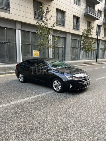 Hyundai Elantra 2019, 160,000 km - 2.0 л - Bakı