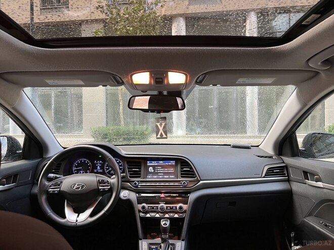 Hyundai Elantra 2019, 160,000 km - 2.0 л - Bakı