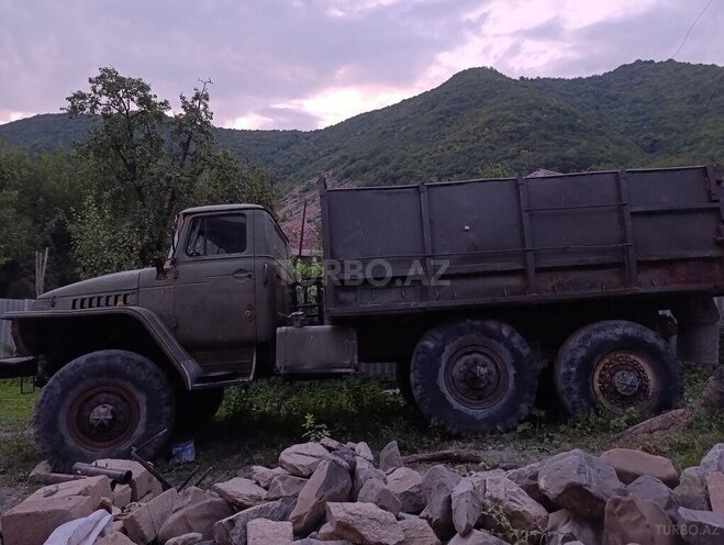 Ural 4320-8