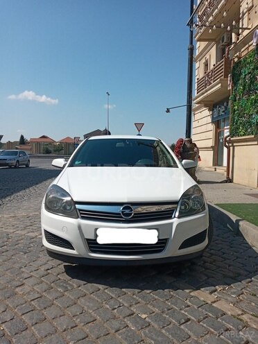 Opel Astra 2009, 458,000 km - 1.4 l - Bakı