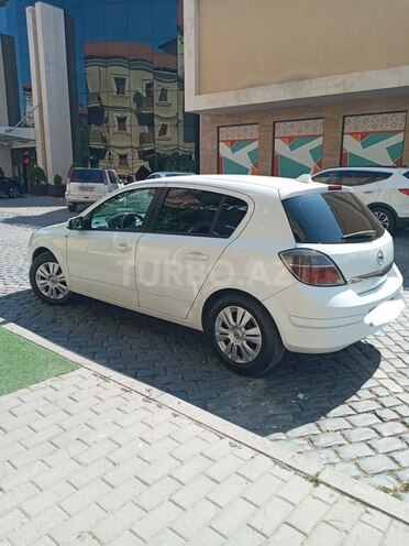 Opel Astra 2009, 458,000 km - 1.4 l - Bakı