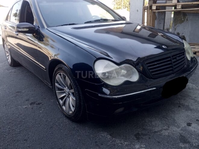 Mercedes C 240 2001, 294,646 km - 2.6 l - Zaqatala