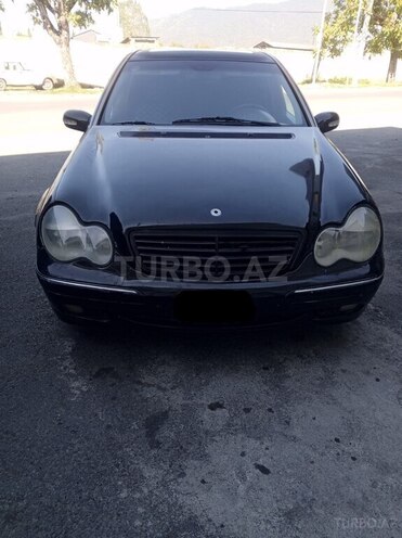 Mercedes C 240 2001, 294,646 km - 2.6 l - Zaqatala